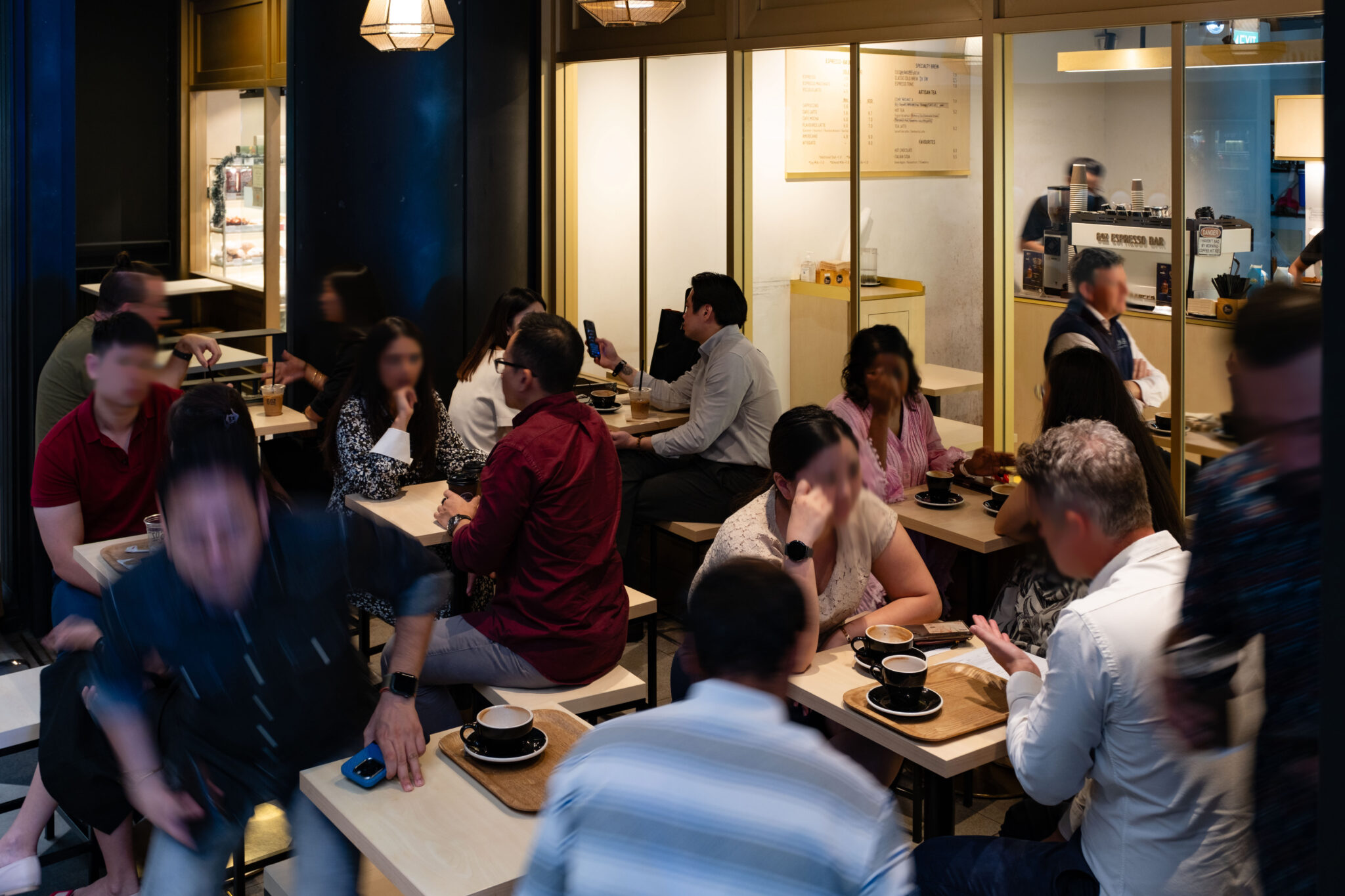 Ameising-blurred00003-2048x1365